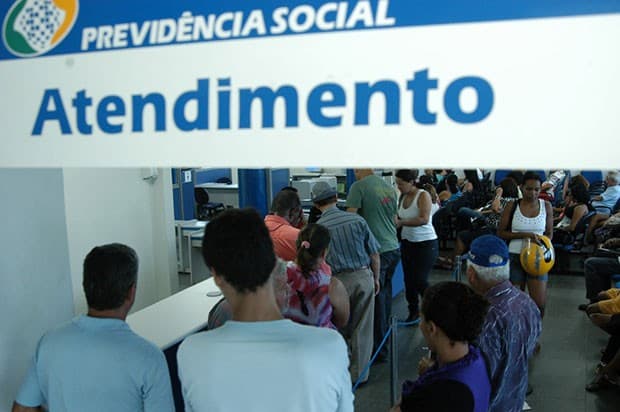 Chega ao fim à greve do INSS