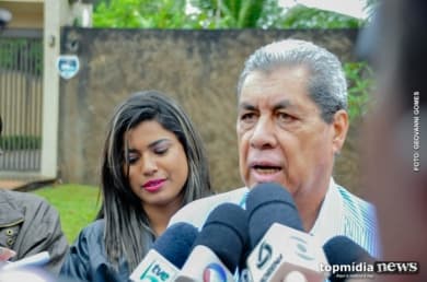 O cerco estaria fechando (?) Puccinelli presta depoimento de surpresa ao MPE