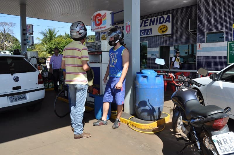 Costa Rica: Gasolina próximo a R$ 4,00; Posto faz promoção as sextas-feiras
