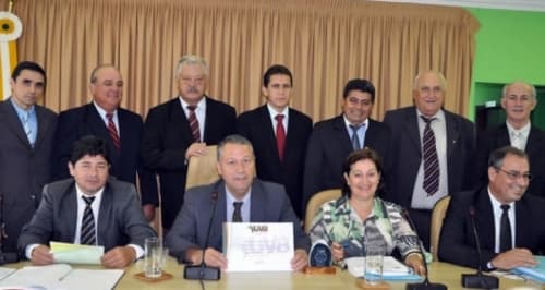 Vereadores fazem sessão para votar o orçamento e outras matérias na segunda-feira