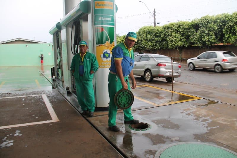 Combustível muito caro em Costa Rica