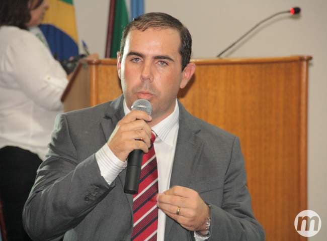 Prefeito de Figueirão cobra da Oi e Anatel melhorias nos serviços de telefonia e Internet