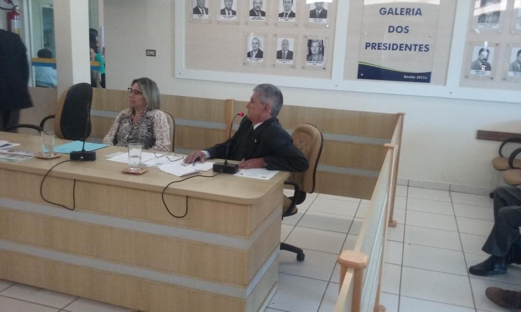 Biri e Rosângela tomaram posse ontem na Câmara