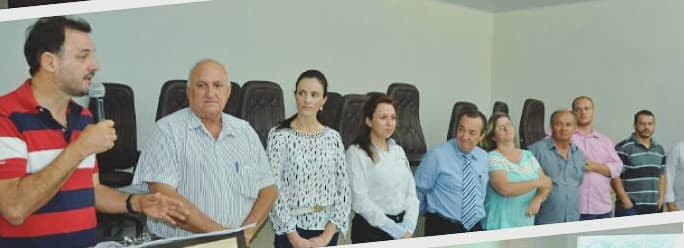 Prefeito anuncia novos secretários e suscita evidências de nepotismo