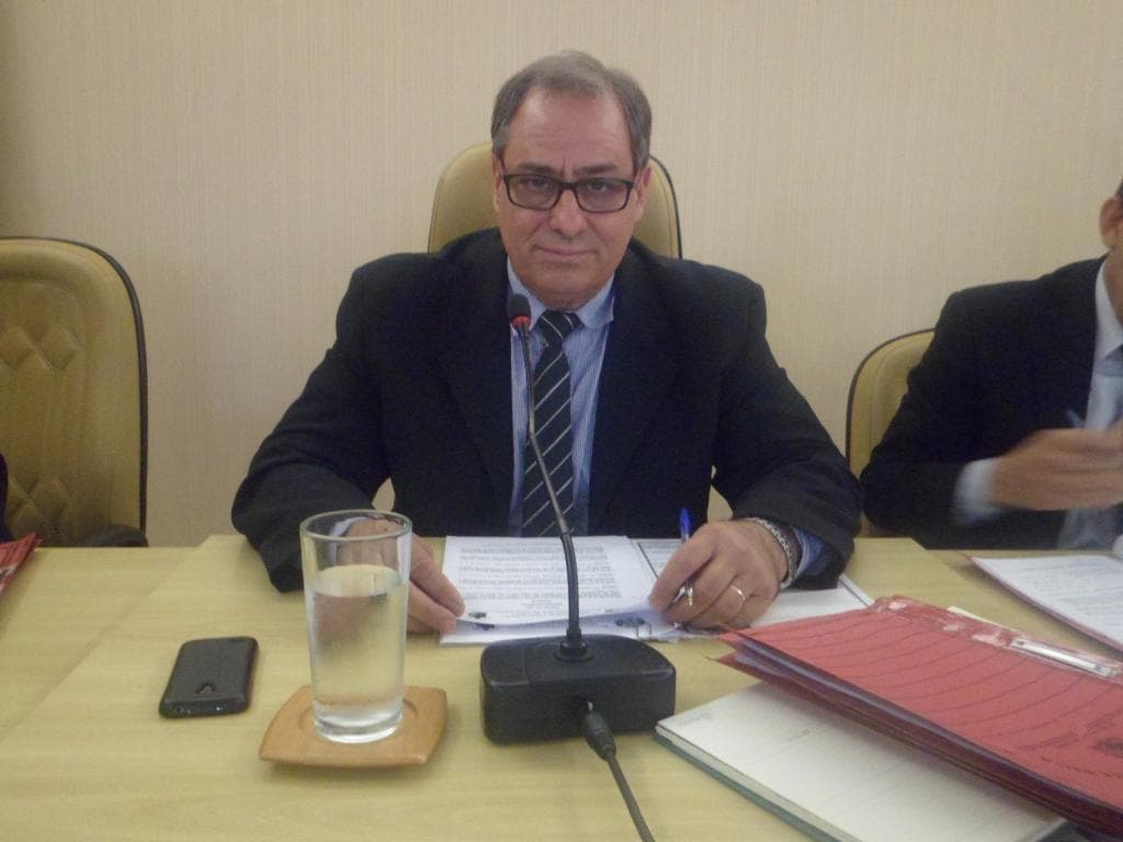 Câmara faz sessão com a presença de alunos da Fecra