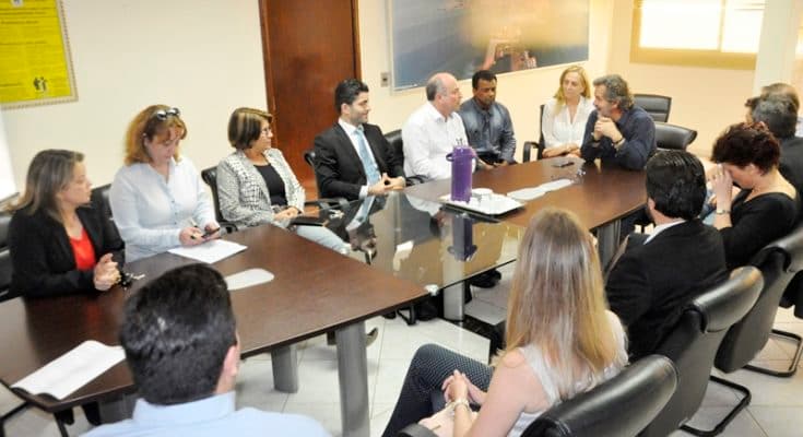 Chapadão do Sul: Depois de mostrar ser incompetente, prefeito arrisca a vida dos chapadenses ao terceirizar a gestão da saúde pública