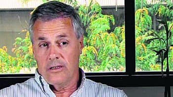 Viúva engravida de marido morto
