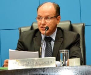 Presidente da Assembléia promete operação caça fantasma