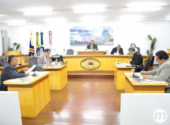 Salário de R$ 32 mil na Câmara de Corumbá vira inquérito civil