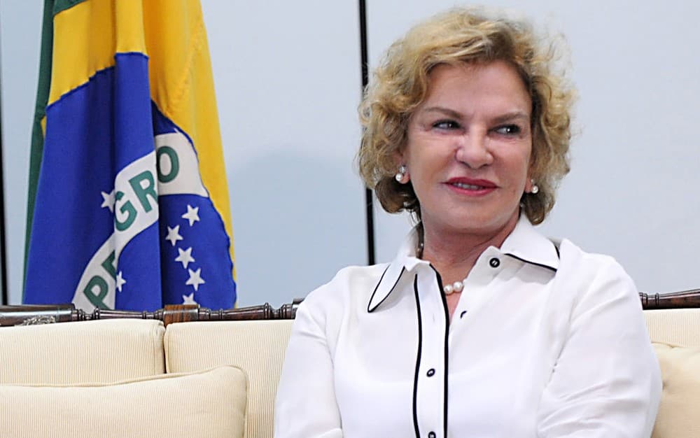 Esposa de Lula sofre AVC. A ex-primeira-dama é hipertensa