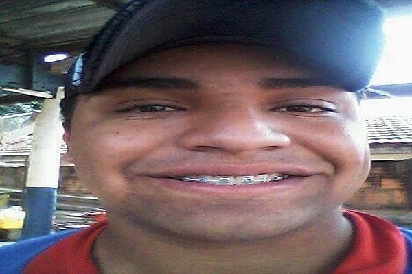 Corpo é encontrado no rio