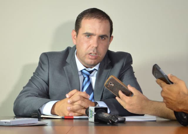 Figueirão: Rosalin defende o agronegócio e crítica devassa fiscalizatória em frigoríficos
