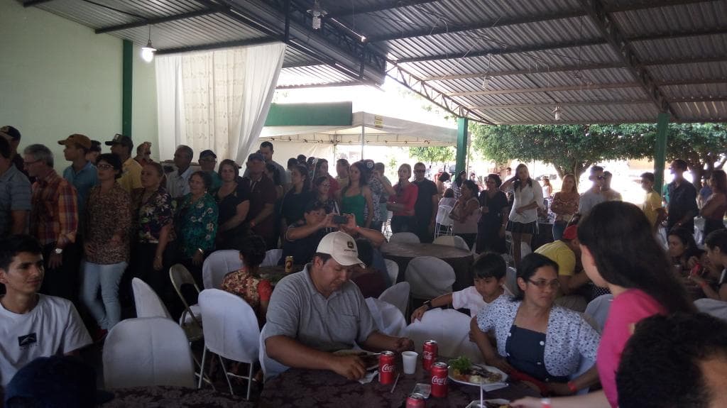 Costa Rica: Família Lacerda e Teodoro se reúnem em festa comemorativa