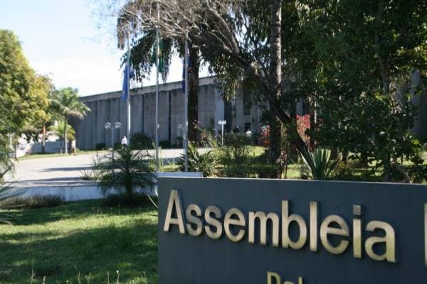 Propina: 14 deputados estaduais e dois prefeitos estão na lista da JBS em MS