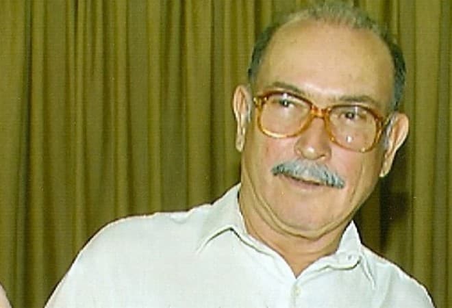 Dr. Abner: Médico recebe justa homenagem em Costa Rica. Será que ele comia mesmo carne de gato?