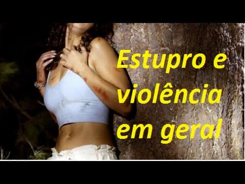 Homem tenta morder e estuprar mulher em terreno baldio