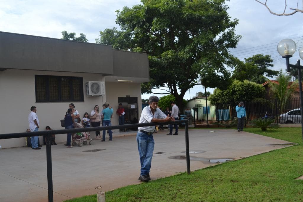 Fila todos os dias na Defensoria Pública de Costa Rica