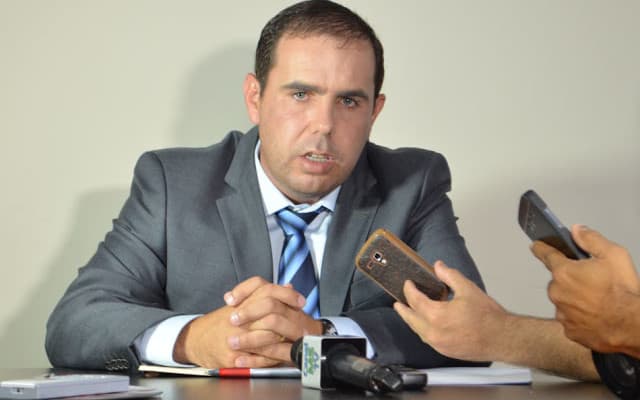 Prefeito de Figueirão acredita que contrato mantinha cláusulas uniformes e não gerou prejuízo ao município