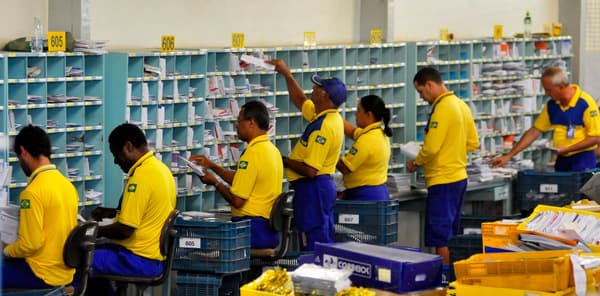 Correios vão fechar mais de 500 agências em todo Brasil