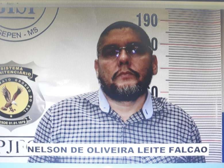 Criminosos se vestem de enfermeiros e resgatam traficante em hospital