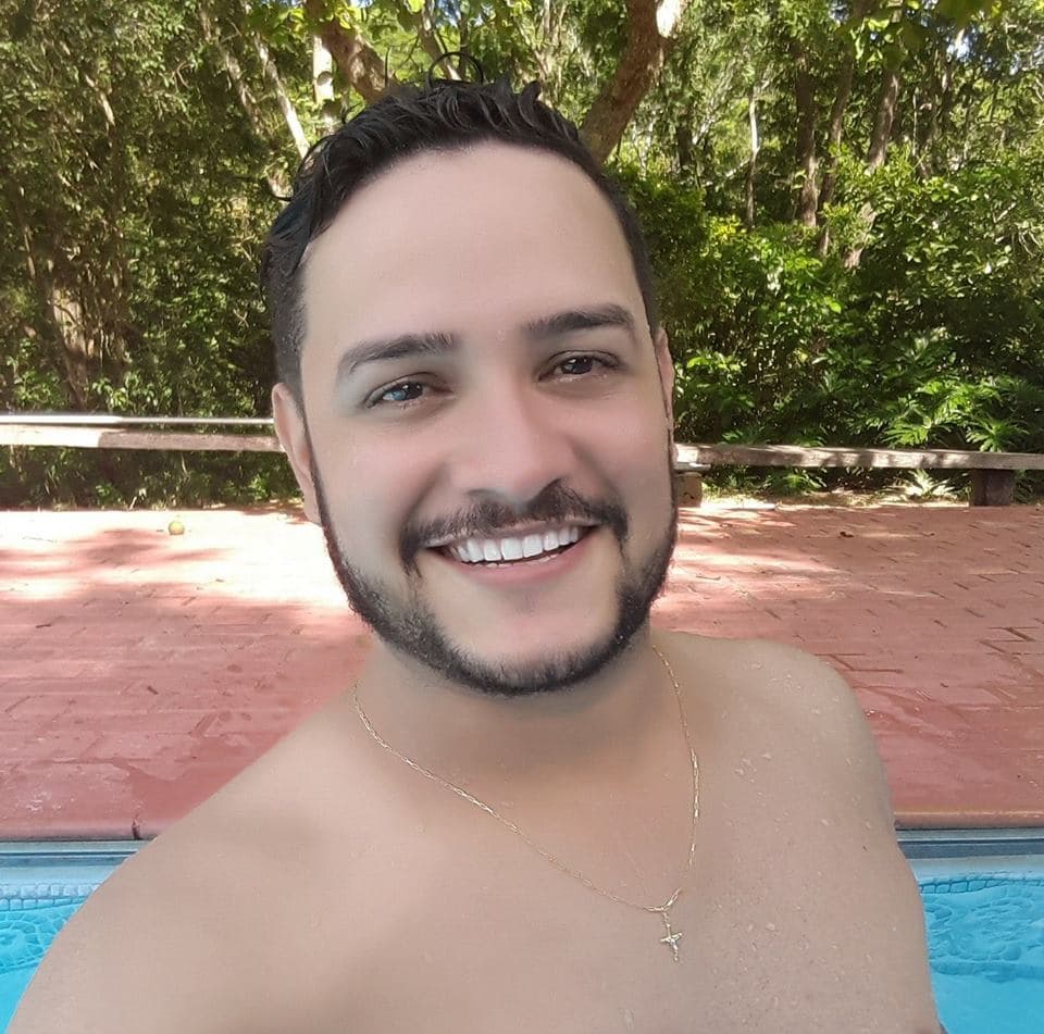 Hoje: Maquiador morre por leishmaniose em Campo Grande