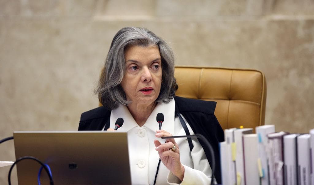Ministra do STF decide que pagamento de pensão para beneficiários acima de 21 anos é legal