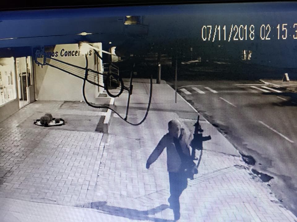 Hoje: Bandidos explodiram as agências da Caixa e Banco do Brasil em Chapadão do Sul