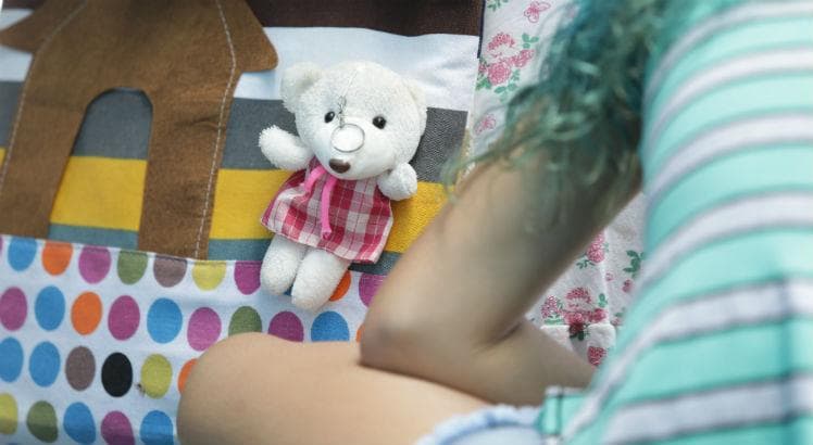 Adolescente é flagrado abusando sexualmente de menina de 5 anos