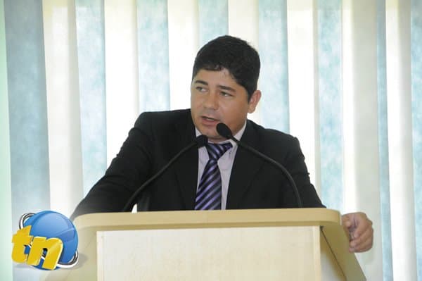 Costa Rica: Vereador faz críticas a preços praticados por funerárias