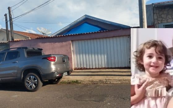 Mãe ao sair da garagem atropela e mata a filha de 2 anos