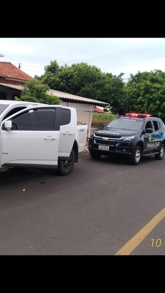 Policia de Costa Rica apreende camionete adulterada