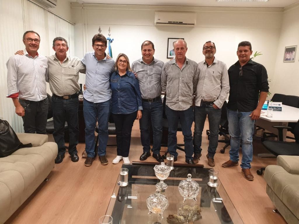 Políticos de Costa Rica são recebidos na governadoria para discutirem composição partidária para 2020