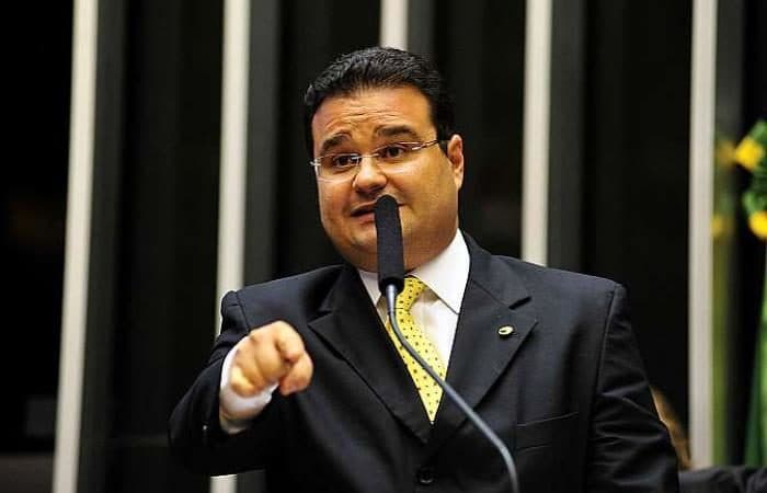 Fábio Trad pede a suspensão de cortes de energia em MS. Ele enviou documento ao governador Azambuja