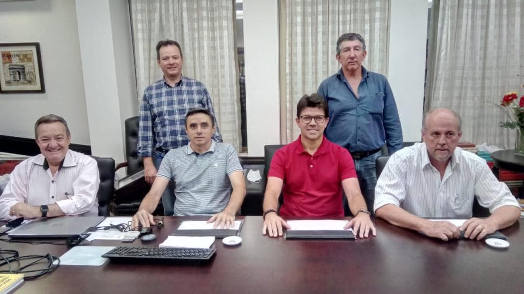 Eleições: Pré-candidato do PP reúne com lideranças partidárias