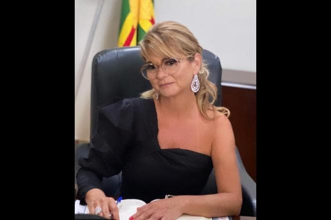 Vanda Camilo é eleita presidente da Câmara e prefeita interina de Sidrolândia