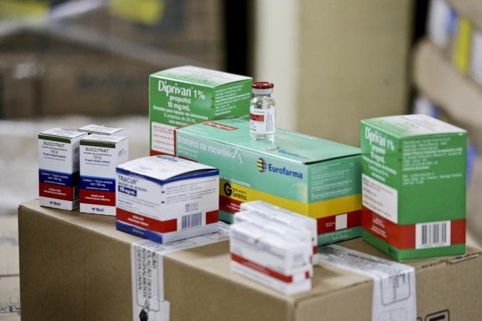 Falta medicamentos na Santa Casa de Campo Grande, e SES envia 325 ampolas de Rocurônio