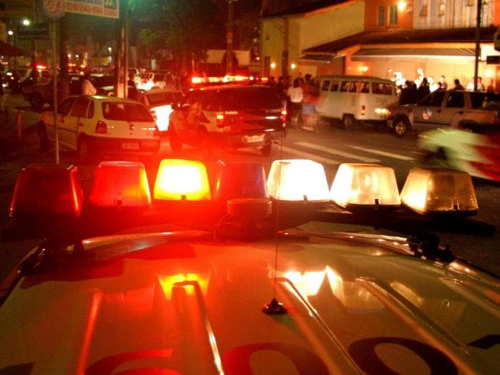 Costa Rica: Policia prende homem que usa tornozeleira eletrônica e que assediava menores de idade na tentativa de práticas sexuais
