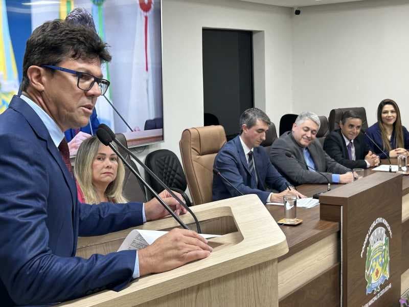 Em meio a mais um fiasco da Energisa, os eleitos em Costa Rica foram diplomados pela Justiça Eleitoral