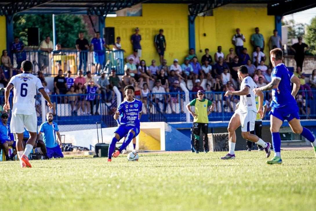 Jogo do CREC hoje às 20h30 terá transmissão da TV Morena no GE e também da TV CREC